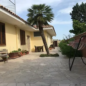 Sun House Couette-café